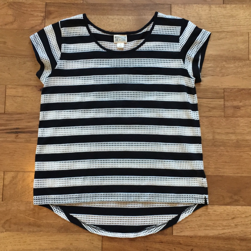 ⭐️ Converse Striped Tee